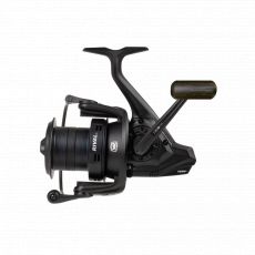 Penn Navijak Rival Black 7000 Longcast